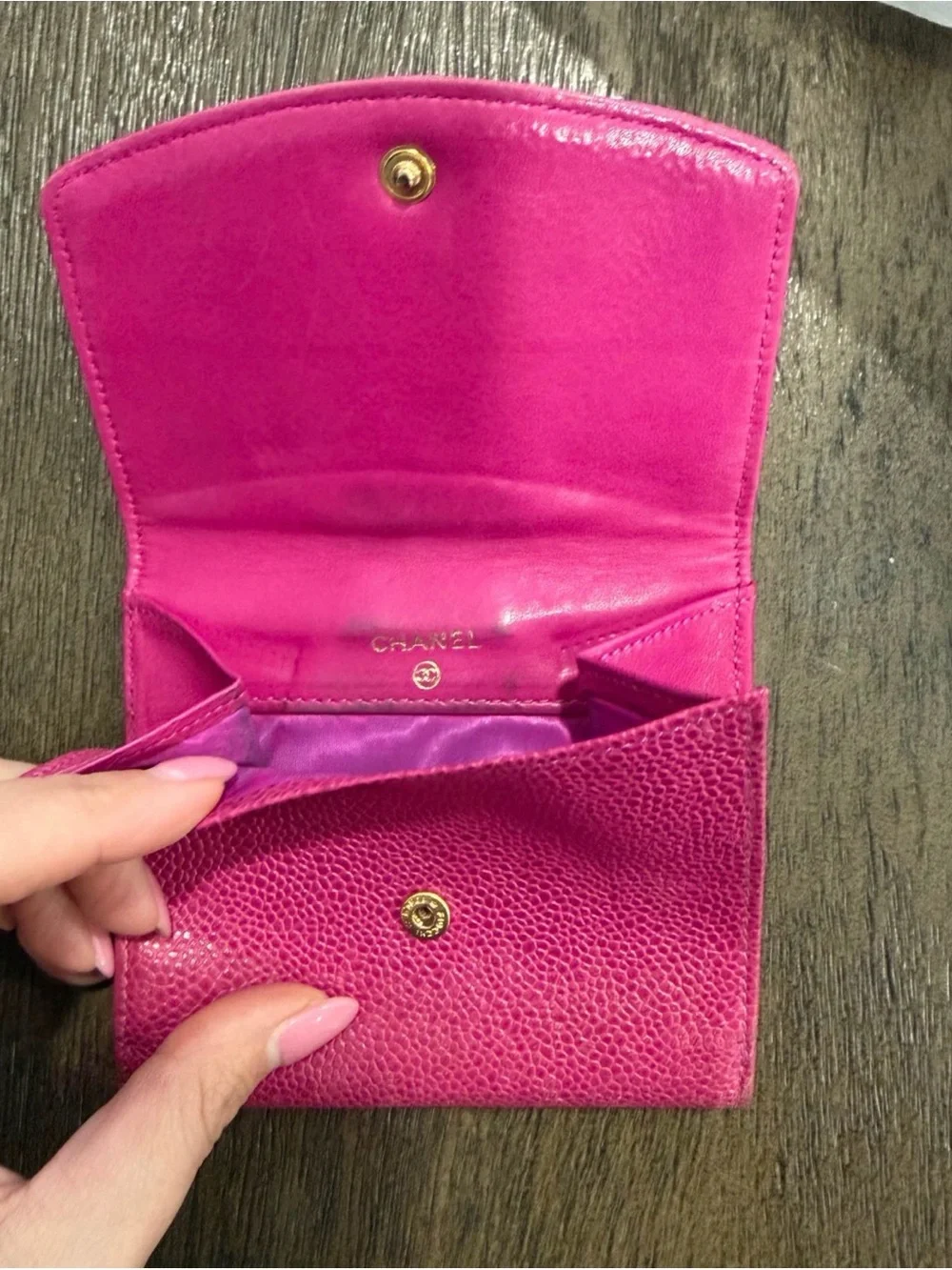 CHANEL vintage Hot Pink Quilted Caviar Leather Wallet